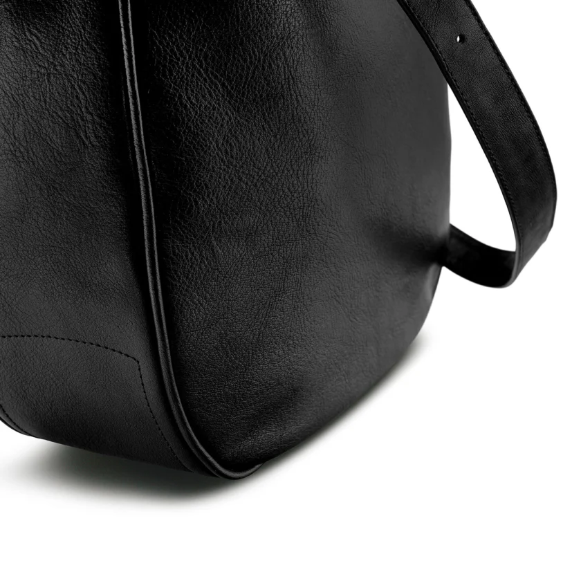Tasche Savona in Schwarz – Detailansicht